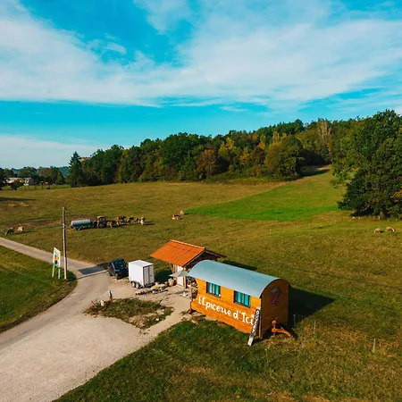 Le D Ici Et D Ailleurs Ariege Pyrenees 度假居 *