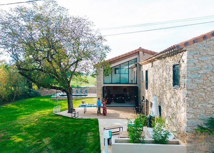 Semesterbostad Le D Ici Et D Ailleurs Ariege Pyrenees