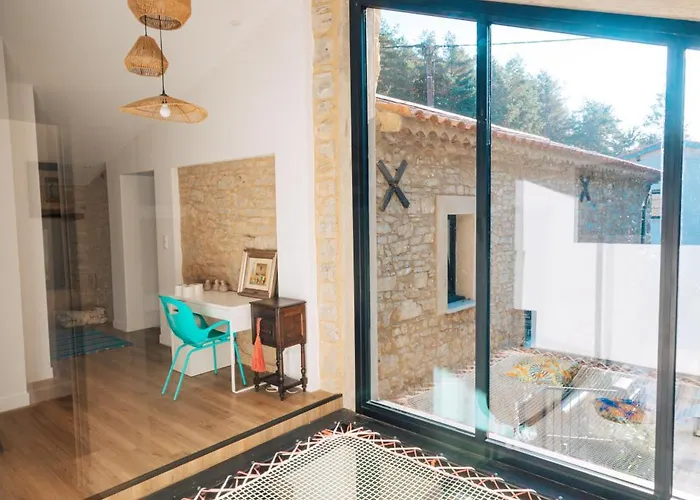 Semesterbostad Le D Ici Et D Ailleurs Ariege Pyrenees Baulou