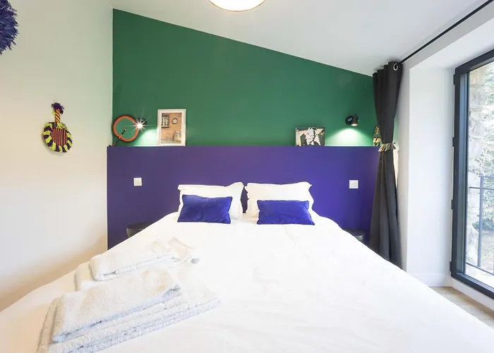 Le D Ici Et D Ailleurs Ariege Pyrenees *