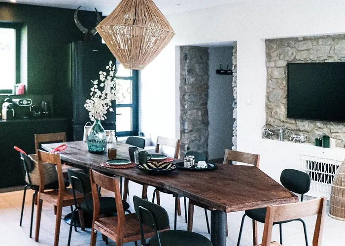 Le D Ici Et D Ailleurs Ariege Pyrenees * Baulou